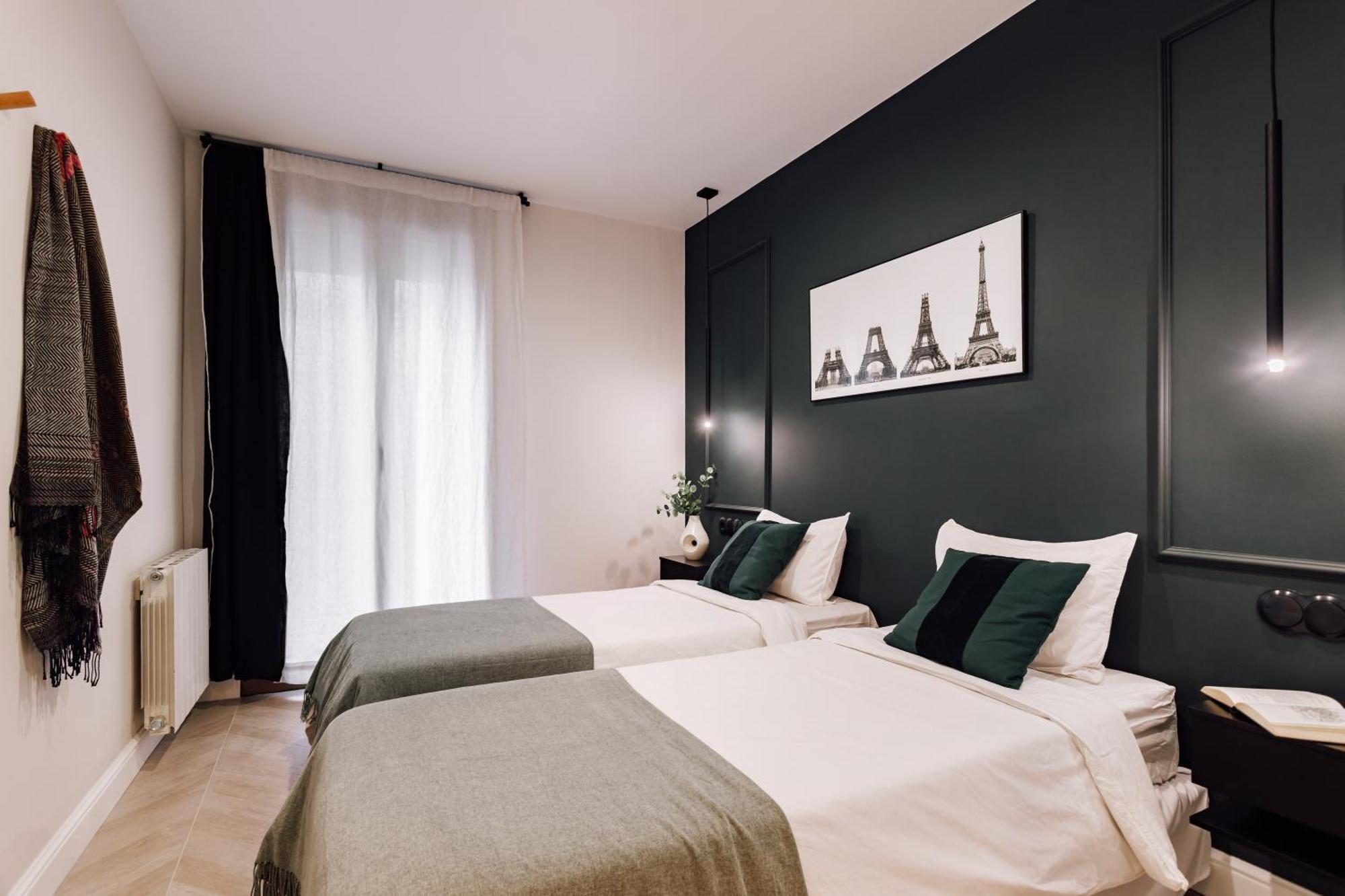 Lunalux Apartment Barcelona Bagian luar foto