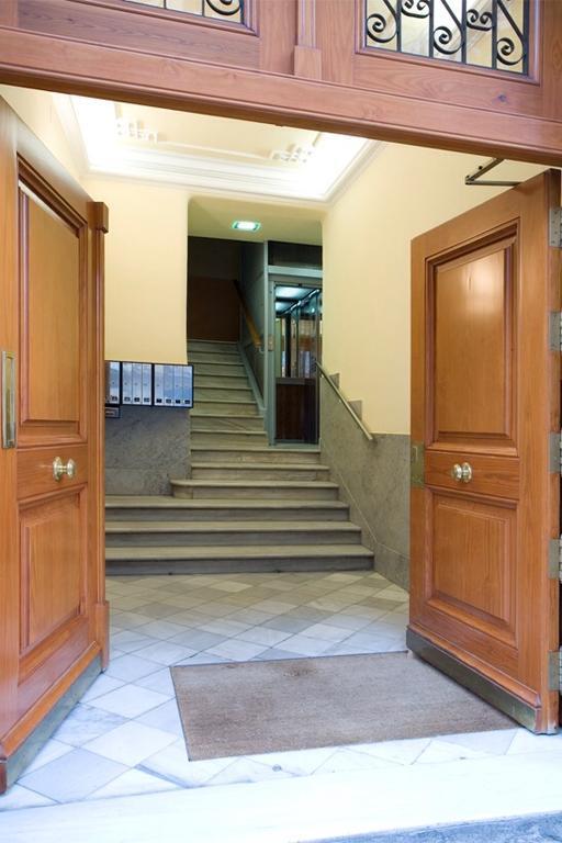 Lunalux Apartment Barcelona Bagian luar foto
